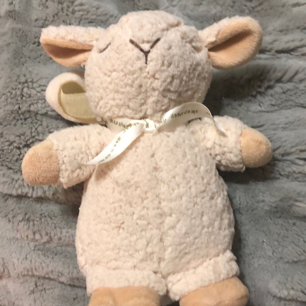 Travel Sound Machine Sleep Sheep from Pottery Barn